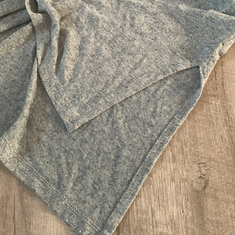 Eve Gravel ÉPICÉA Top Grey Size Large - Picture 7 of 10